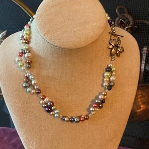 Vintage Multicolor Faux Pearl Necklace with Floral Accent